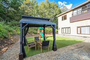 THE ELYSIAN RETREAT