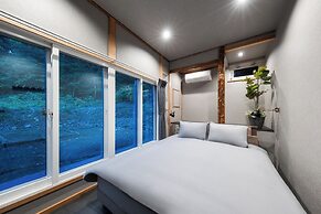 THE ELYSIAN RETREAT