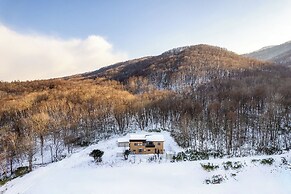 THE ELYSIAN RETREAT