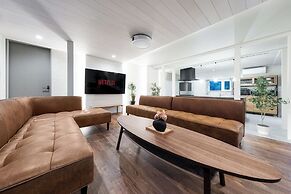 THE ELYSIAN RETREAT