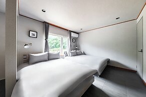 THE ELYSIAN RETREAT