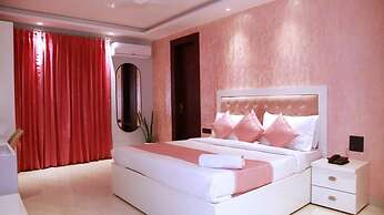Hotel VS Residency Medanta