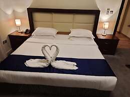 la hoya hotel suites