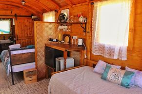 Nature Lovers Cabin- Hottub- Privacy & Serenity