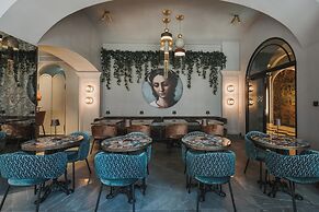 Hotel Indigo Krakow Wawel Castle by IHG