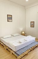 Petit Espace Hostel