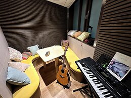 Nomad Live Hostel