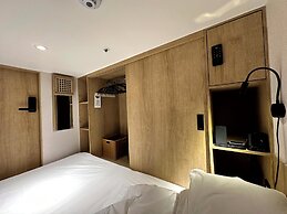 Nomad Live Hostel