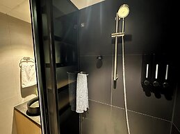 Nomad Live Hostel