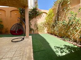 Luxurious Villa Serene Garden New Cairo