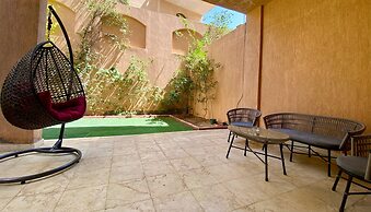 Luxurious Villa Serene Garden New Cairo