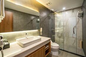 Le President Hotel