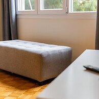 Friday Venus Luxury Apartment