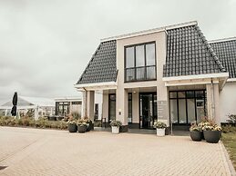 Hotel Ter Zand - Handwritten Collection