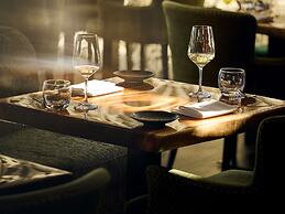 Hotel Ter Zand - Handwritten Collection