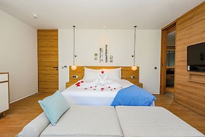 Sailing Pool Villas & Resort Phu Quoc