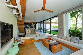Sailing Pool Villas & Resort Phu Quoc