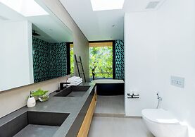 Sailing Pool Villas & Resort Phu Quoc