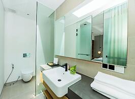 Sailing Pool Villas & Resort Phu Quoc