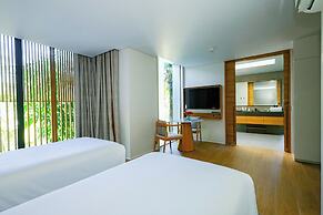 Sailing Pool Villas & Resort Phu Quoc