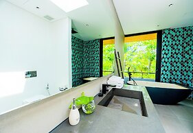 Sailing Pool Villas & Resort Phu Quoc