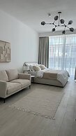 Cozy studio apartment in JVC