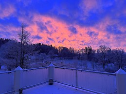 Øvre Sem Gård