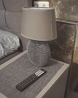 Amir Deluxe Motel