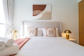 Mystic - Bellevue Tower 1