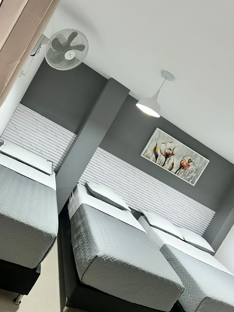 HOTEL LESUS