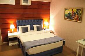 Address Hotel