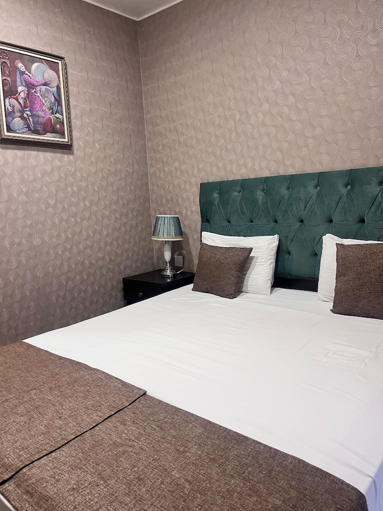 Address Hotel