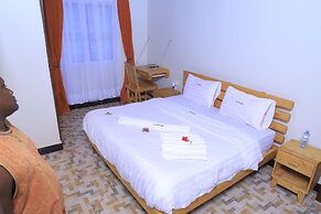 Hakyiri B&B