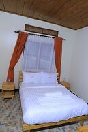 Hakyiri B&B