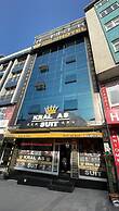 Kral As Süite Hotel