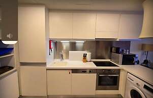 Holistay Luxury Homes,  Down Town Direct Access Dubai Mall