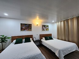 Wally World Inn