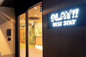 PLAY!! RESI STAY