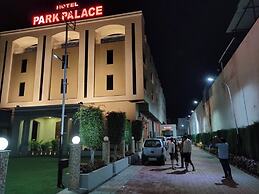 Goroomgo Park Palace Ujjain