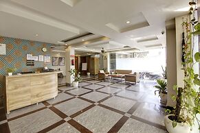 The Palm Suites