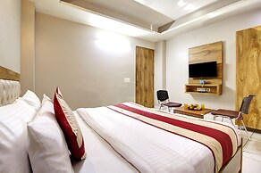 The Palm Suites