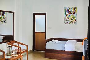 Lum Residence