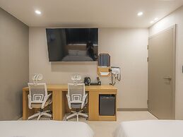 Hotel Leo Changwon Central Branch