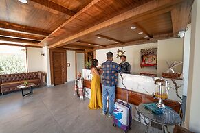 NAZAARA - A Luxe Retreat