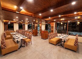 NAZAARA - A Luxe Retreat