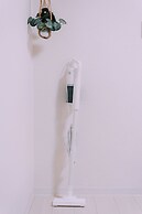 Minimalist Loft 1001