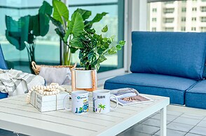 HiGuests - Azure Residences