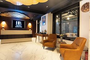 Hanric by Eight Continents Ikshana Luxe