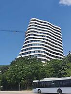 Skyline Resort