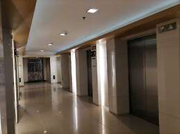 Cozy Urban Apartment in Pasay City